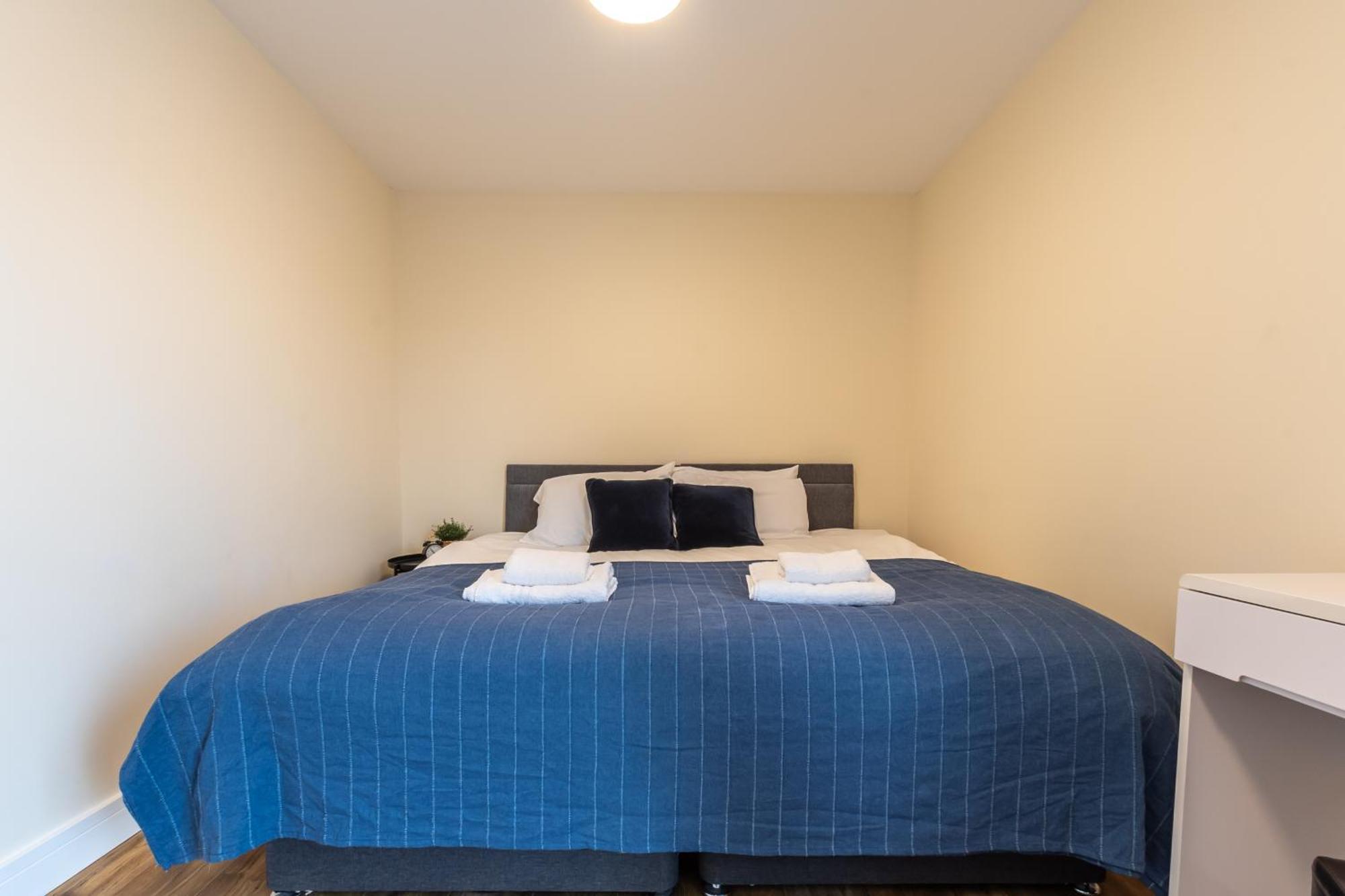 Appartement With Free P For Van. Southampton